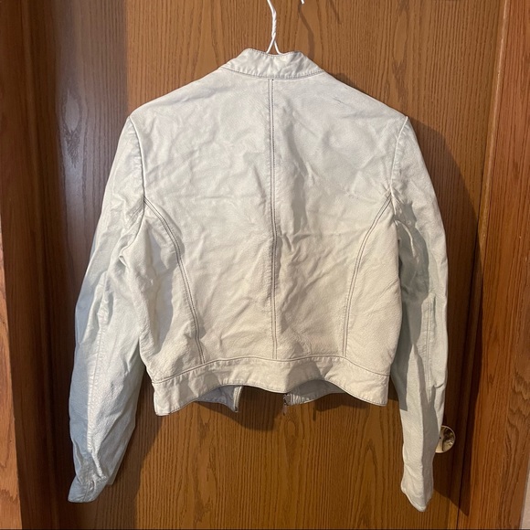 **SOLD** White leather distressed jacket by Wilson’s Leather - Picture 8 of 8